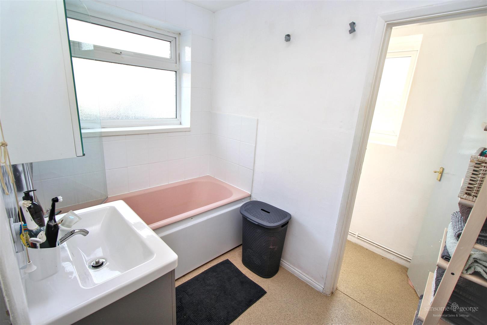 Chapel Hill, Tilehurst, Reading